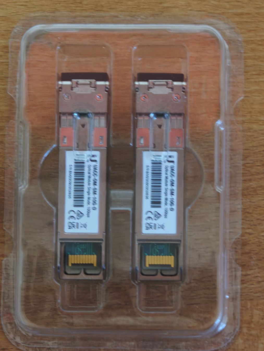 Ubiquiti Unità & Adattatore: Ubiquiti Single-Mode Optical Module Paar – Nuovo e nell'imballaggio originale da Buchs ZH venduto da Sutoris 2