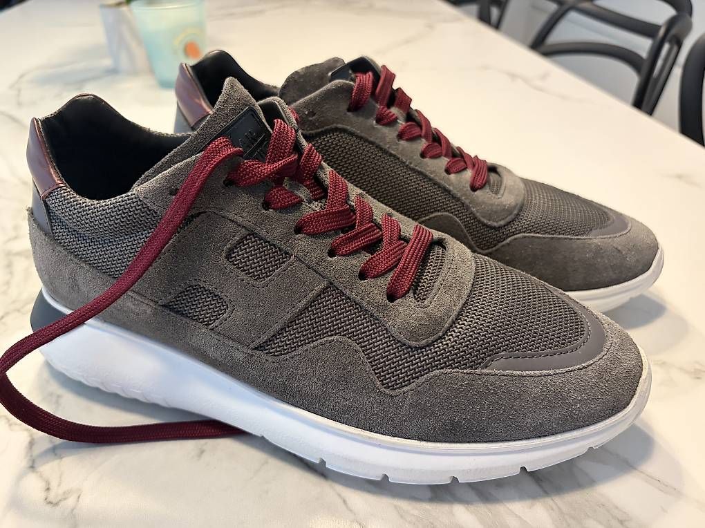 Scarpe da uomo: Vendo Hogan come nuove  – Usato da Roveredo GR venduto da ora_ykh7 2
