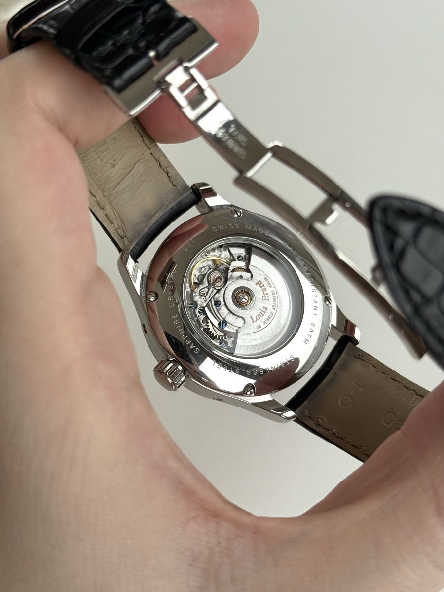 Louis Erard Orologi: Louis Erard Full Calendar Moonphase Automatic Skeleton – Usato da Uster venduto da AlabasterOne 4
