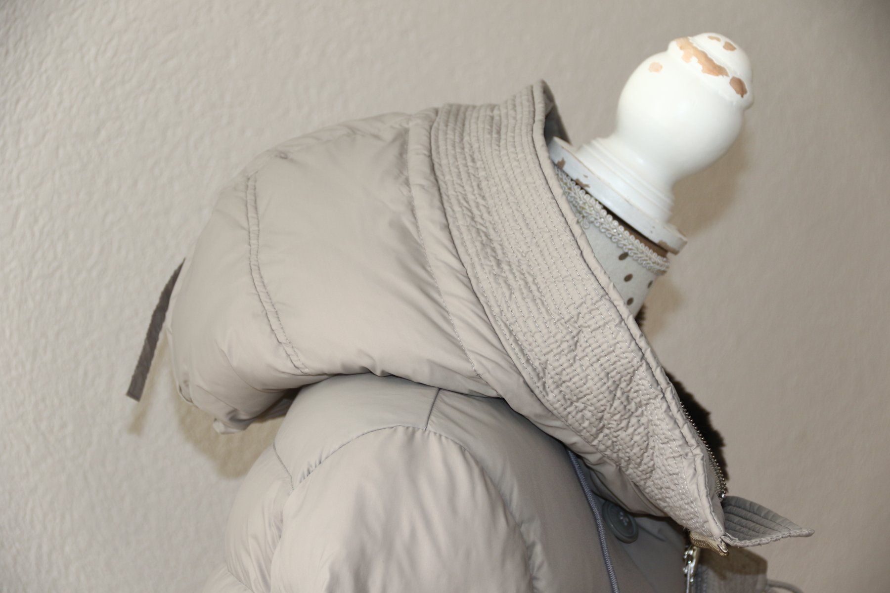 Cappotti: Daunen- / Winterjacke von BLAUER eher Gr.XS – Usato da Oberwil-Lieli venduto da Svetlana28 6