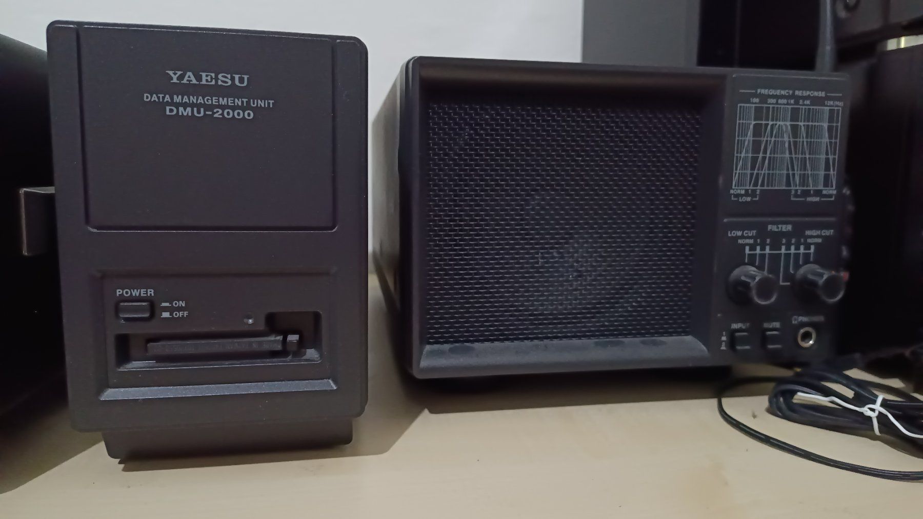 Yaesu Technique de radiocom: Yaesu FT-2000 Transceiver – D'occasion à Riva San Vitale par MJB55 2