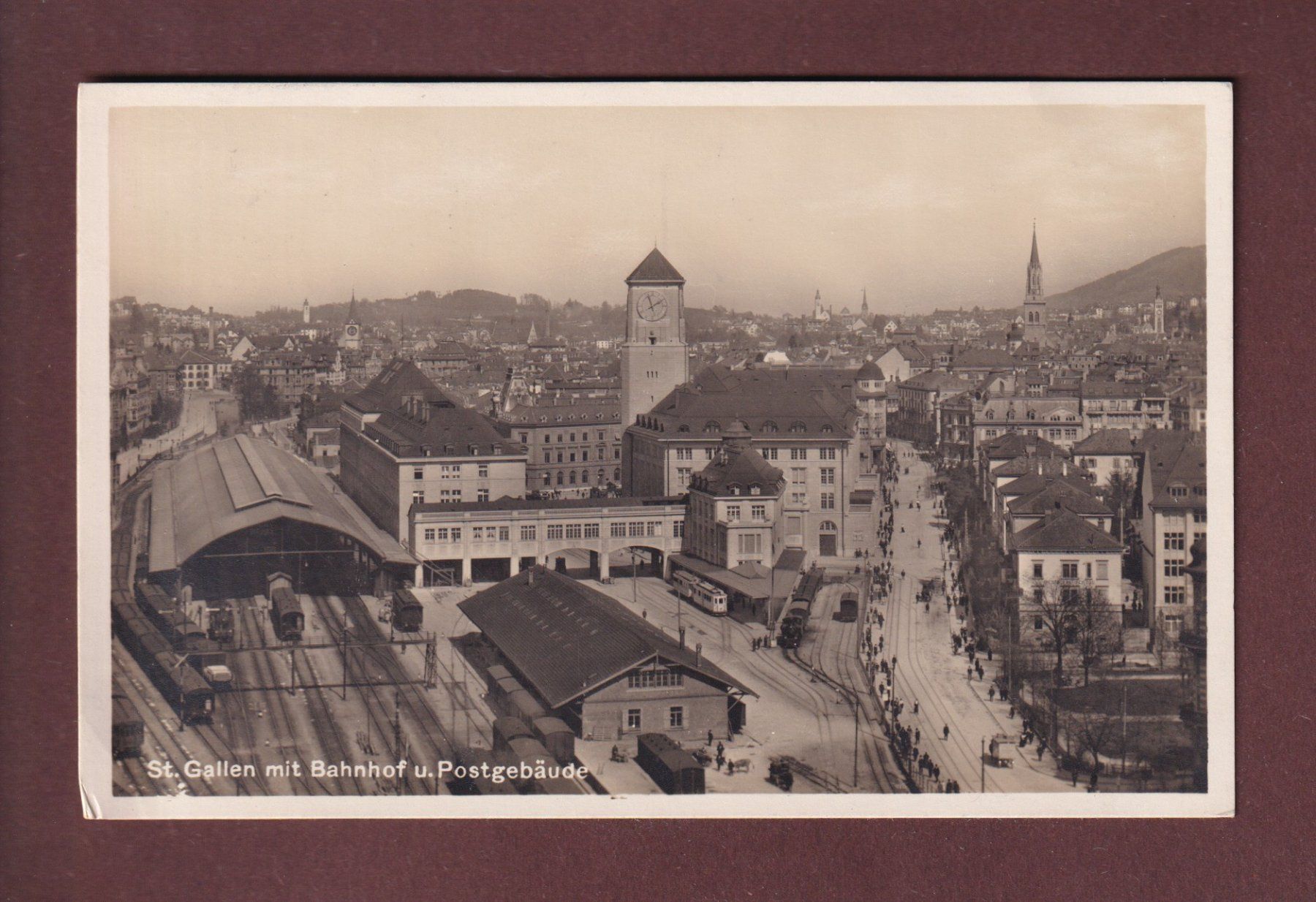 Cartoline postali: ST. GALLEN - Bahnhof - Postgebäude - 1927 – Usato da Pully venduto da nicecards