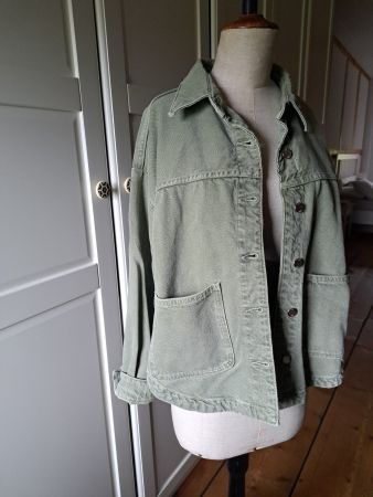 Oversize Jeansjacke von Zara