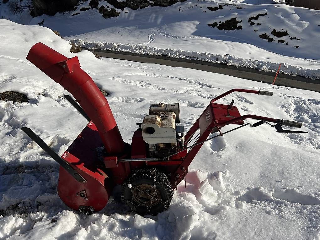 Alle Maschinen: Schneefräse Aebi – Gebraucht aus Schattdorf von -1291- 2