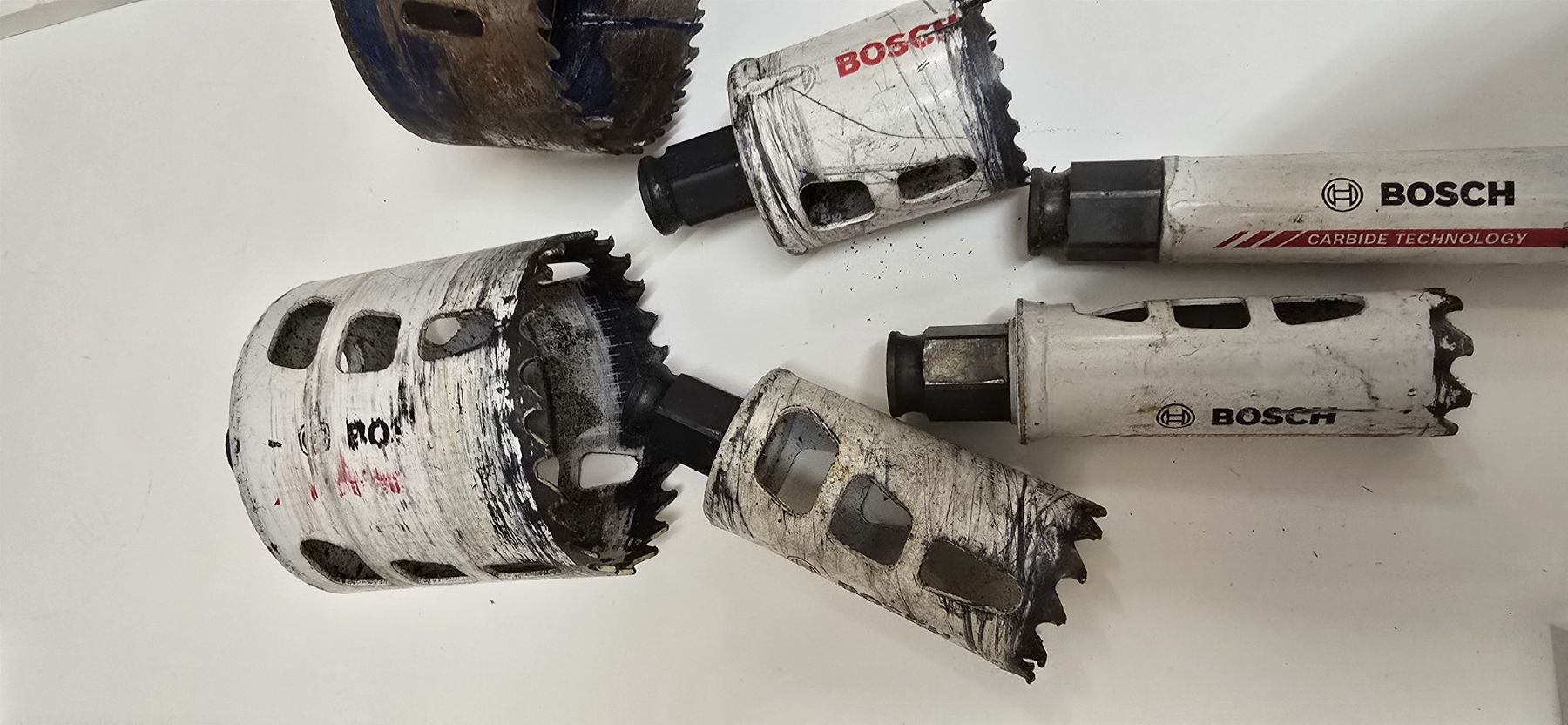 Bosch Tutti gli attrezzi: Bosch Lochsägen Set - Verschiedene Grössen – Usato da Oberarth venduto da atty 1