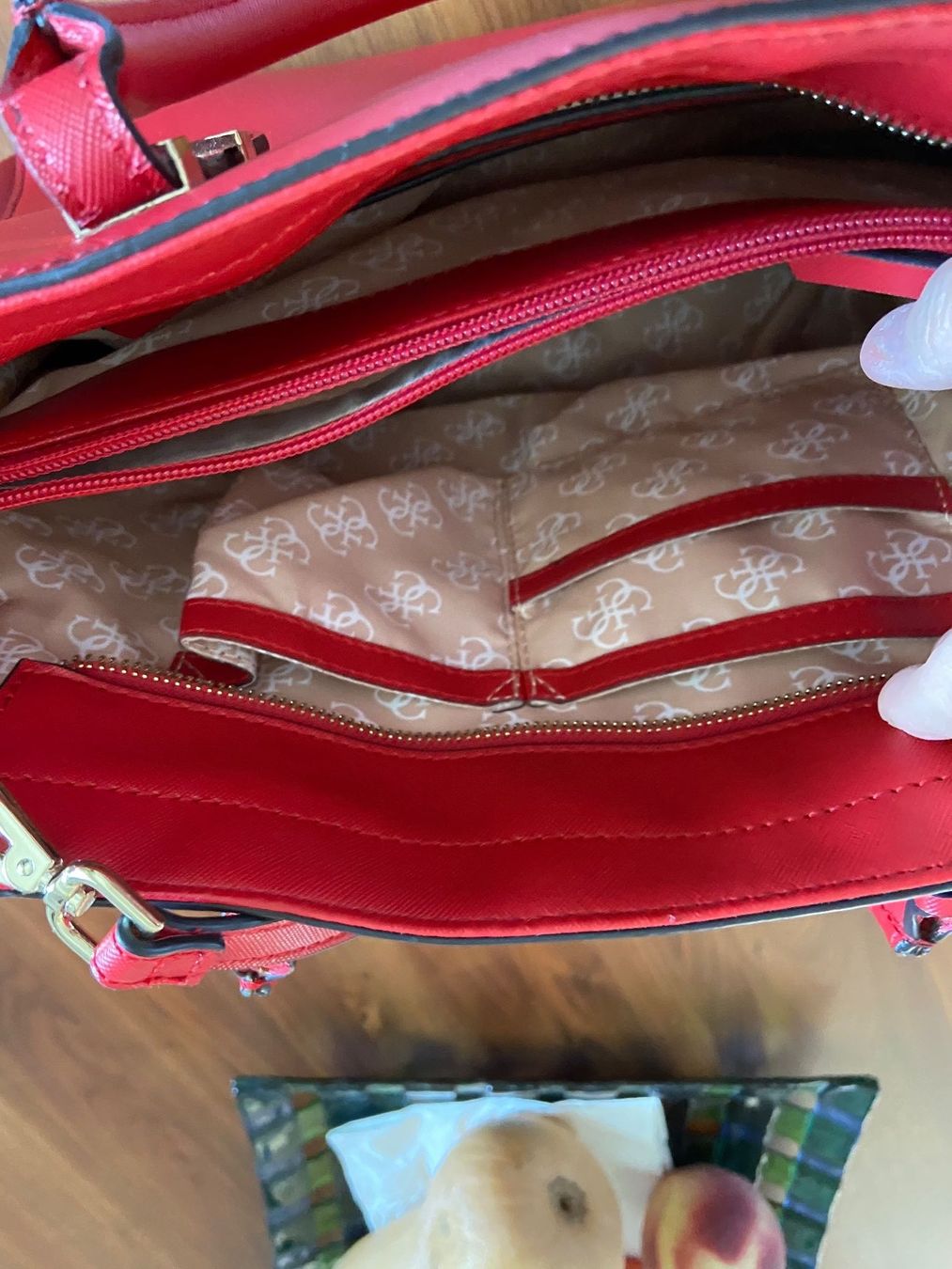 Guess Borse da donna: Handtasche Guess – Nuovo (secondo la descrizione) da Zürich venduto da Lilifee0 1