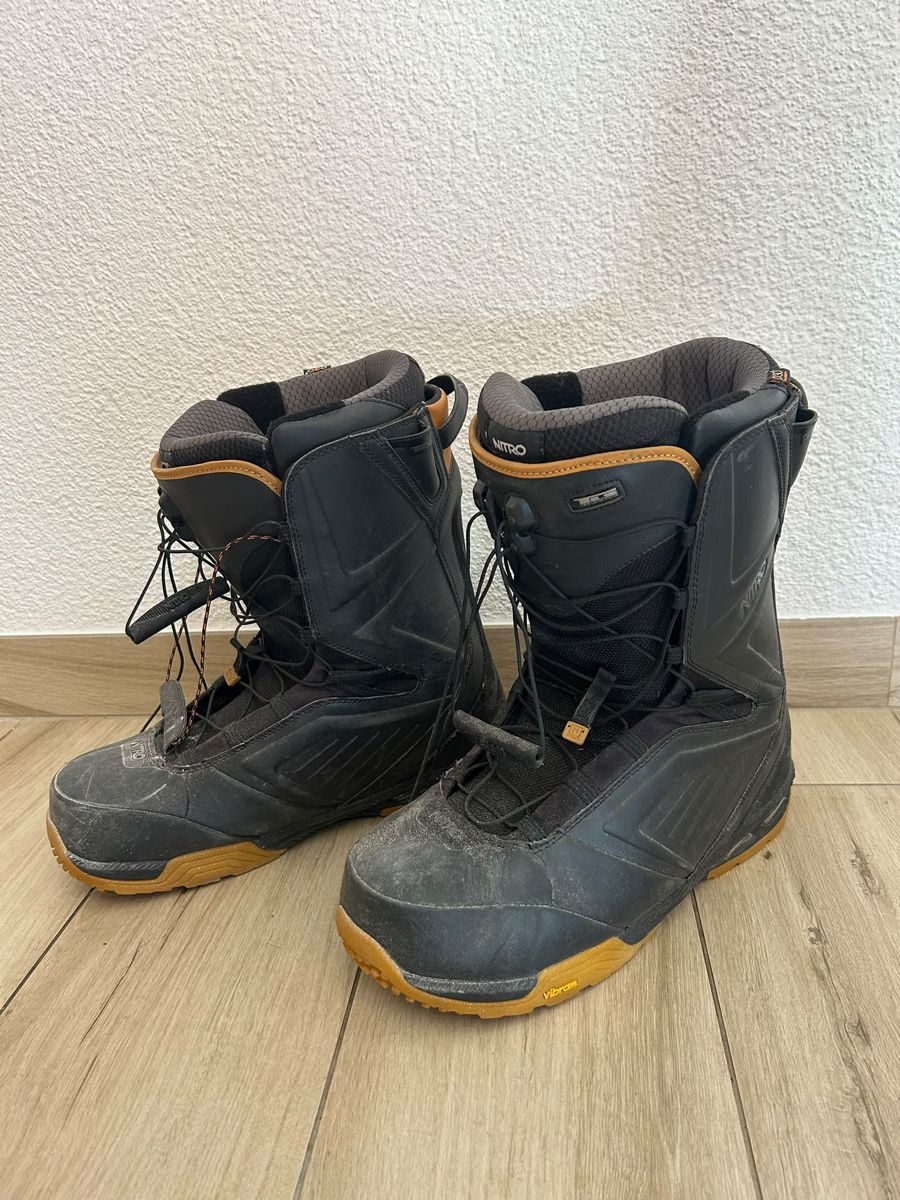 Boards: Boots de snowboards – D'occasion à Moutier par Aiguille_du_temps