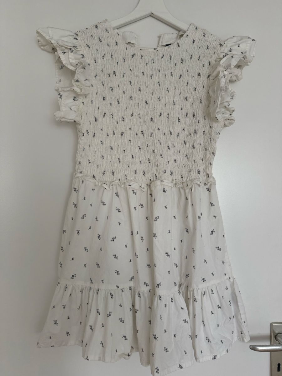 H&M Robes: Weißes Blumenkleid Größe L neu – D'occasion à St. Gallen par adr_l9jg