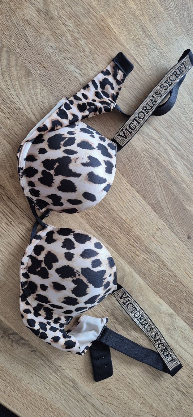 Victoria's Secret Sonstige Unterwäsche: BH 75B Victoria Secrets – Neu (gemäss Beschreibung) aus Aristau von Kreativ4