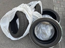 AFFARE 4 pneumatici invernali Imperial Snowdragon 225/40 R18