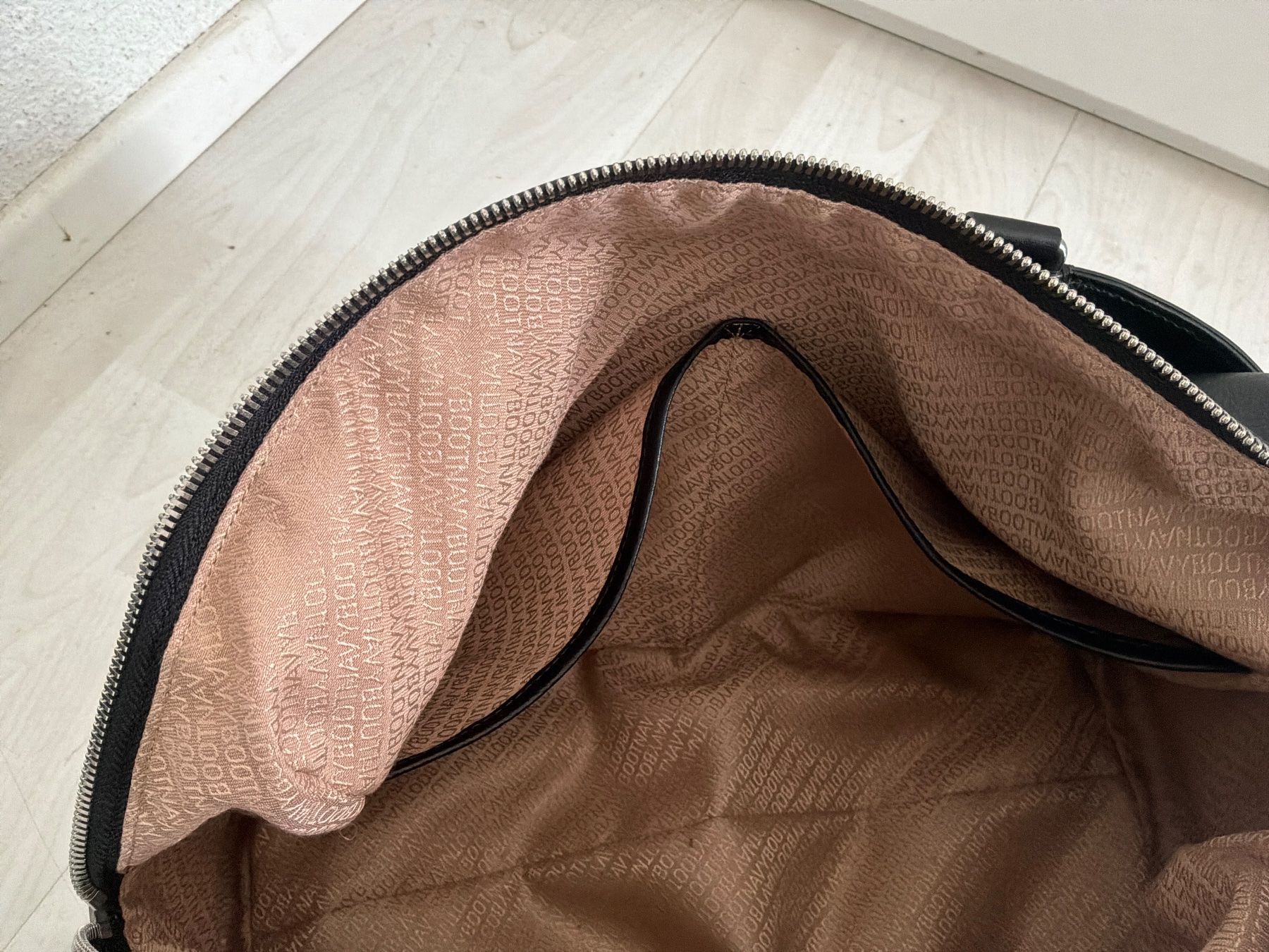 Navyboot Borse: Navyboot Leder-Tasche, Typ Bowling – Nuovo (secondo la descrizione) da Bremgarten AG venduto da Belana0 5