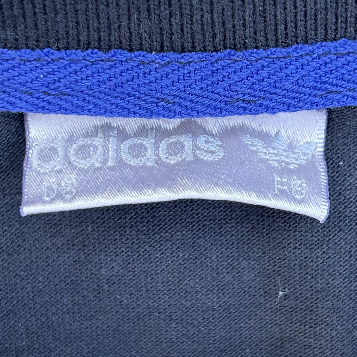 Adidas Magliette Polo: Vintage Adidas poloshirt – Usato da brent venduto da fukusapes 4