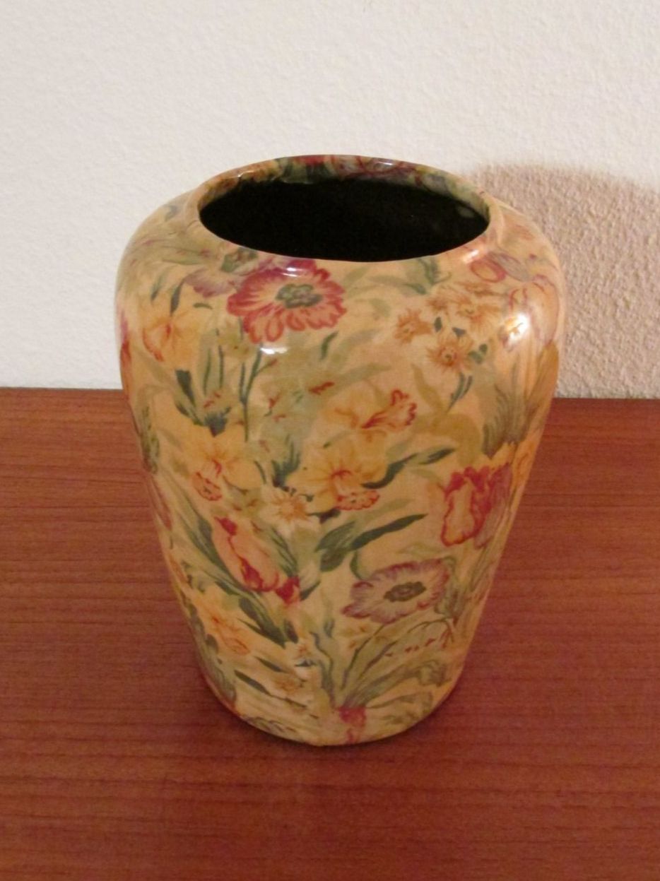 Vasen & Gefässe: Dekorvase mit Blumen Print Dekor – Gebraucht aus Zollikofen von Flavabana 1