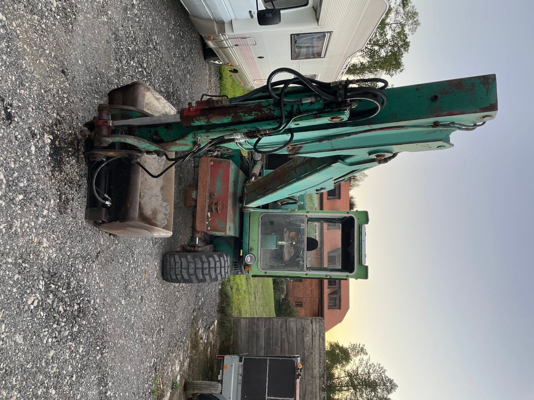Bagger: Pelle mécanique 8 tonnes – Defekt aus Boudevilliers von Mrpiup 1