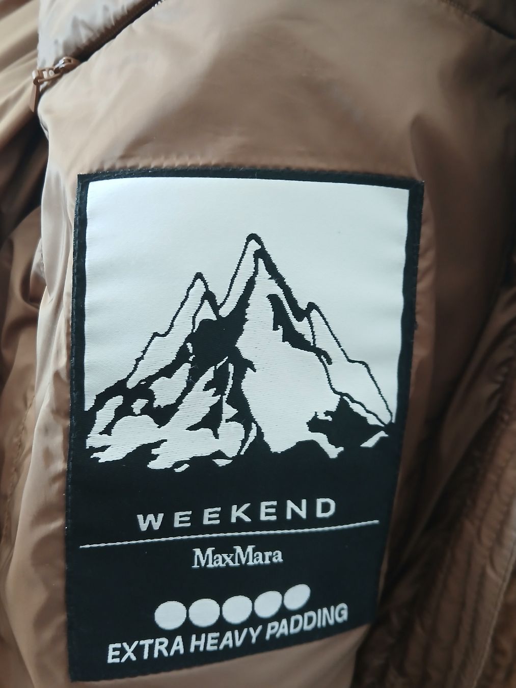 Max Mara Vestes: Doudoune Max Mara – Neuf (Voir description) à Rolle par sandrineb02 3