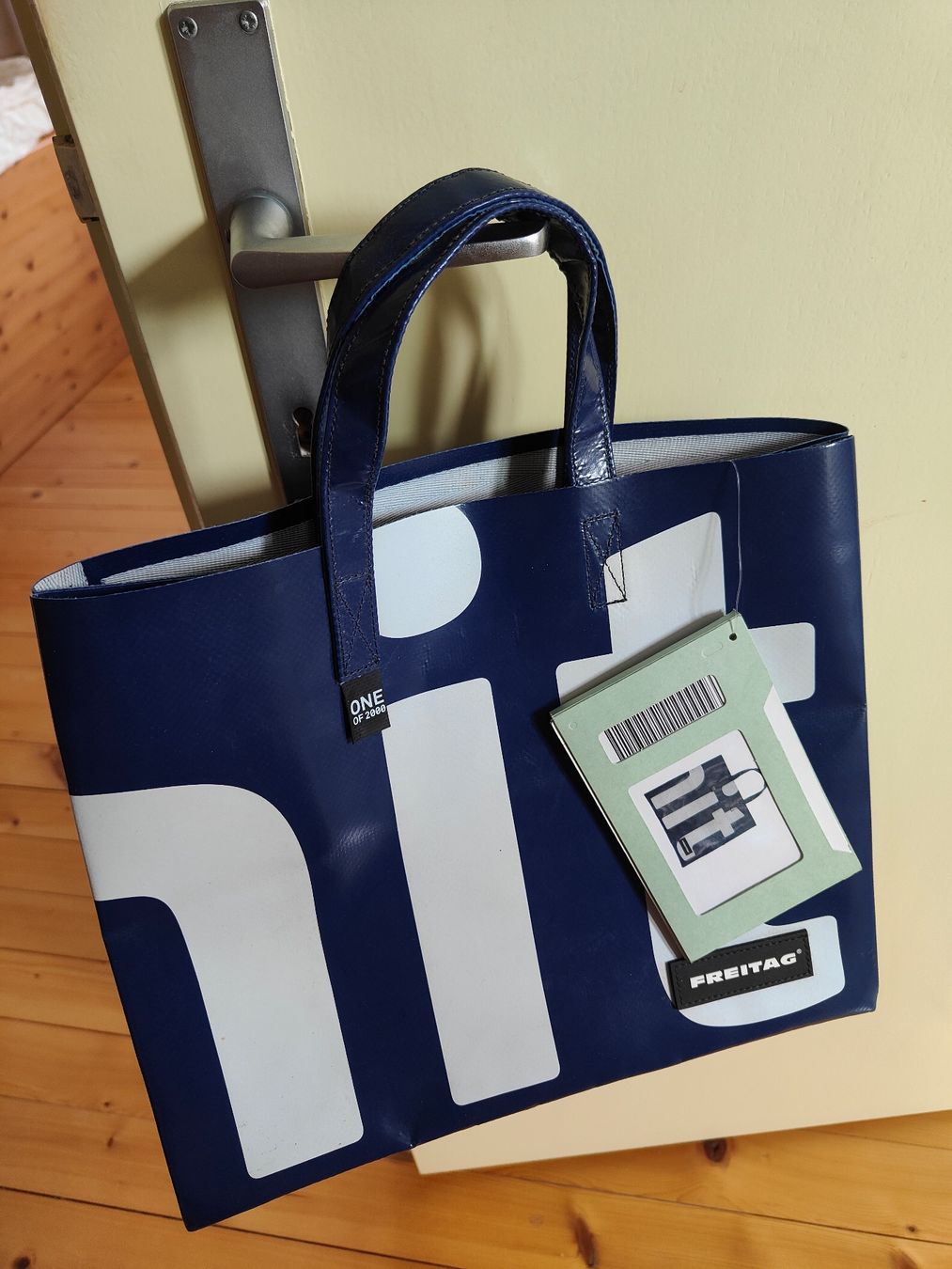 Freitag Sacs: Freitagtasche Cake F704 – Neuf (Voir description) à Winterthur par 1rainbow54