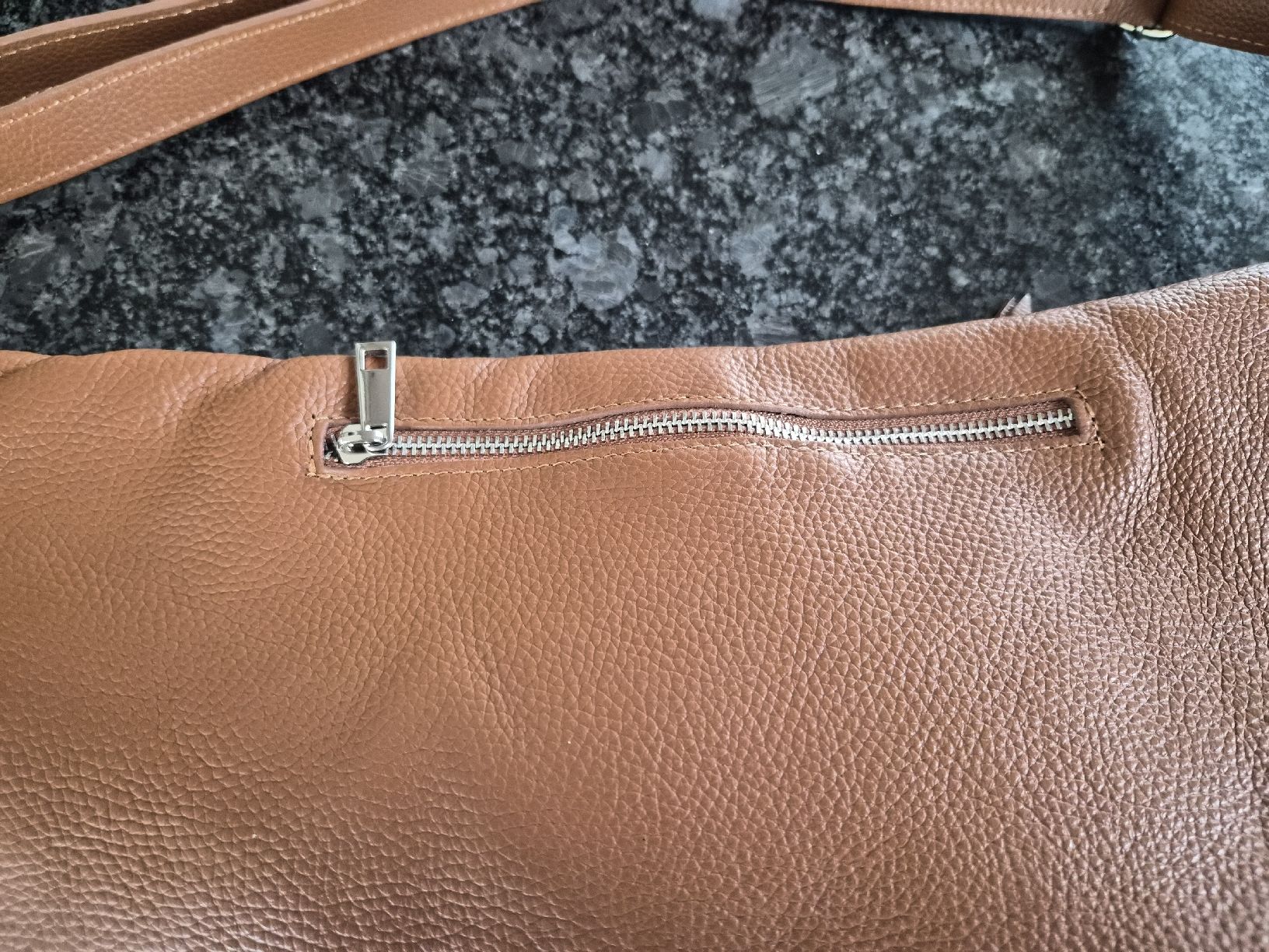 Borse: Leder Tasche cognac  – Nuovo (secondo la descrizione) da Andelfingen venduto da nicoletta11 1