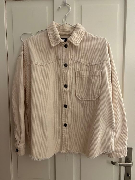 Zara Giacche: Cordjacke beige xs – Nuovo (secondo la descrizione) da Reichenbach i. K. venduto da one_of_the_shire