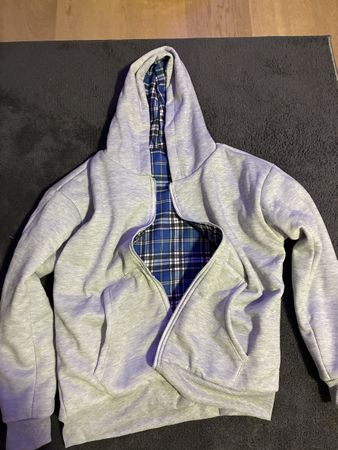 Kapuzenjacke grau mit kariertem Innenfutter
