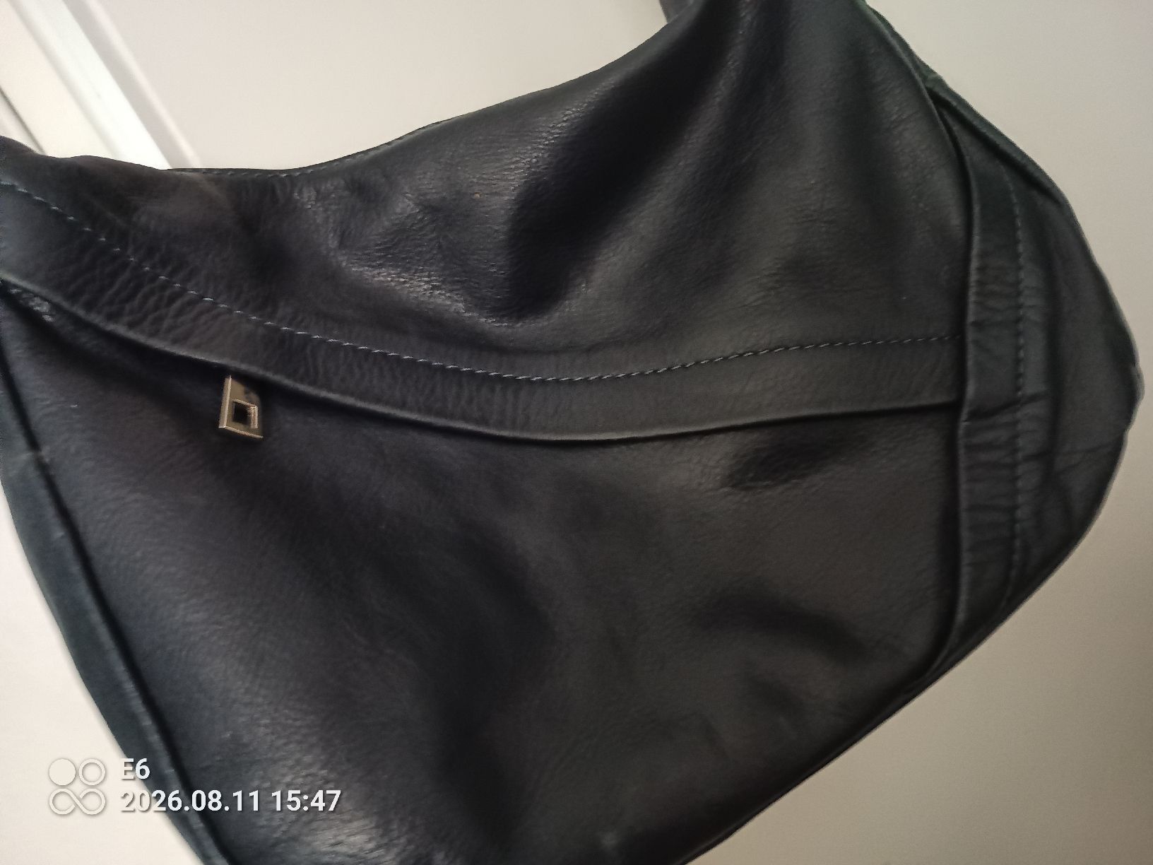 Sacs femmes: Dunkelblaue Ledertasche – D'occasion à Zürich par Mitzi6 2