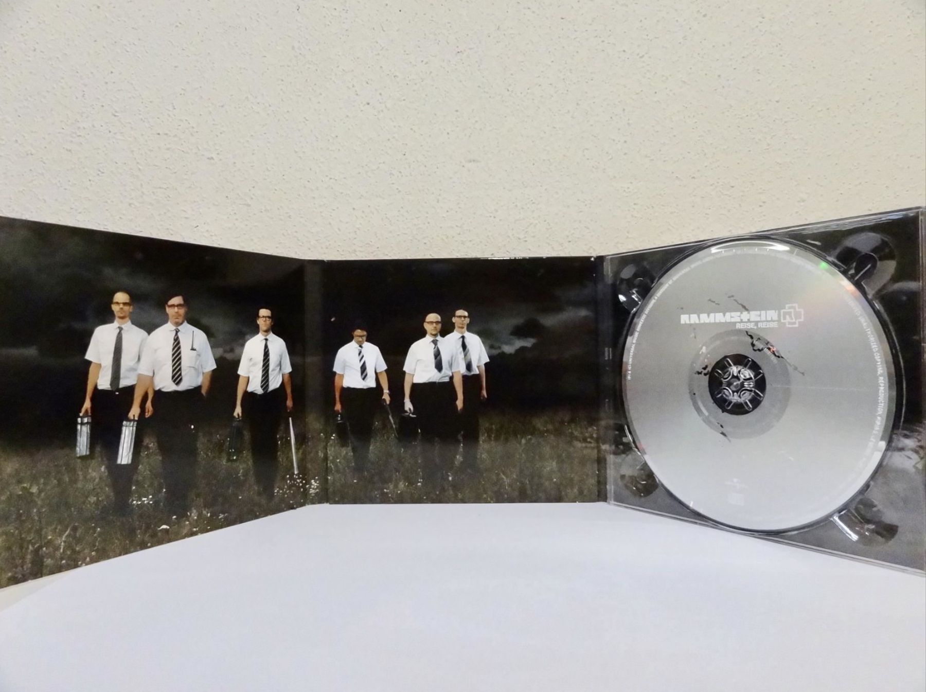 CDs: CD RAMMSTEIN / REISE, REISE – Neu (gemäss Beschreibung) aus Kerzers von djstarsky73 3