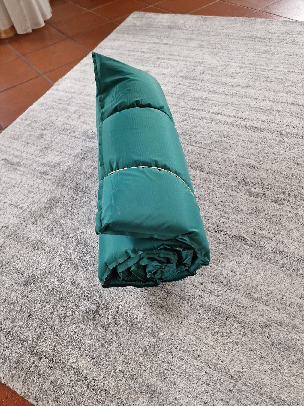 Materassi: 2 x Camping Isomatte/Luftmatratze Enviromat – Usato da Eglisau venduto da mmkristall