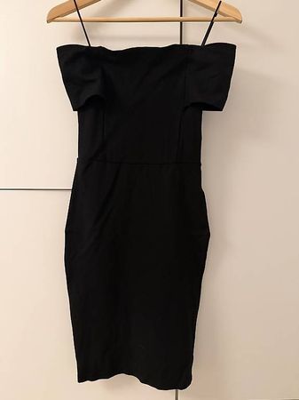 Wunderschönes Kleid in Schwarz Gr. S