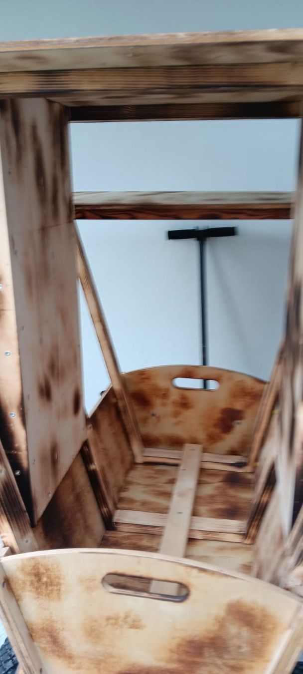 Carrelli di trasporto: Bollerwagen mit Aufbau – Usato da Giswil venduto da ale_l8p9 4
