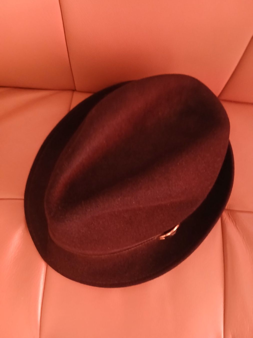 Gucci Copricapi, berretti & cappellini: GUCCI chapeau trilby – Usato da Genève venduto da GenevaLuxury 1