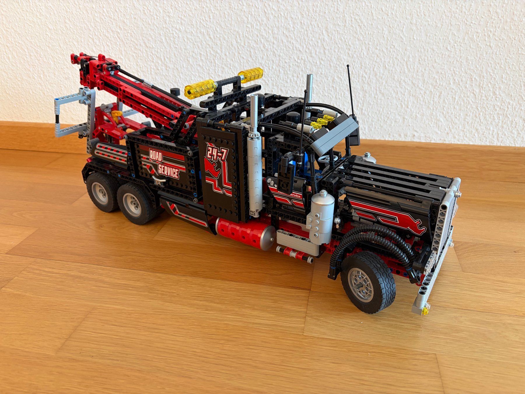 Lego Kit di costruzioni: Lego Technic 8285 Abschlepptruck – Usato da Zürich venduto da trma07