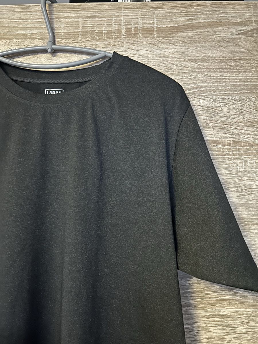 T-shirt: T-shirt – Usato da Lausanne venduto da naranjo 1