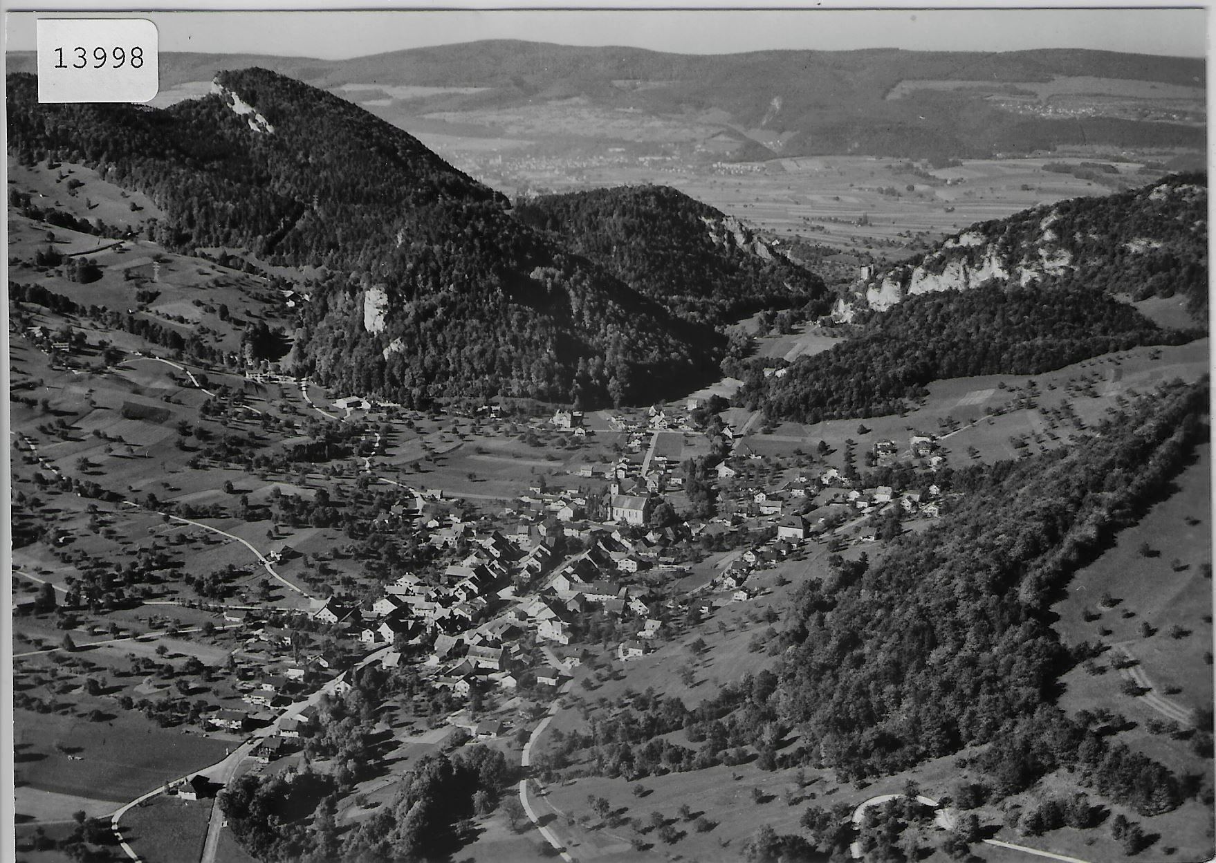 Cartoline postali: Flugaufnahme Erschwil SO – Antico da Ettingen venduto da Kartenplanet