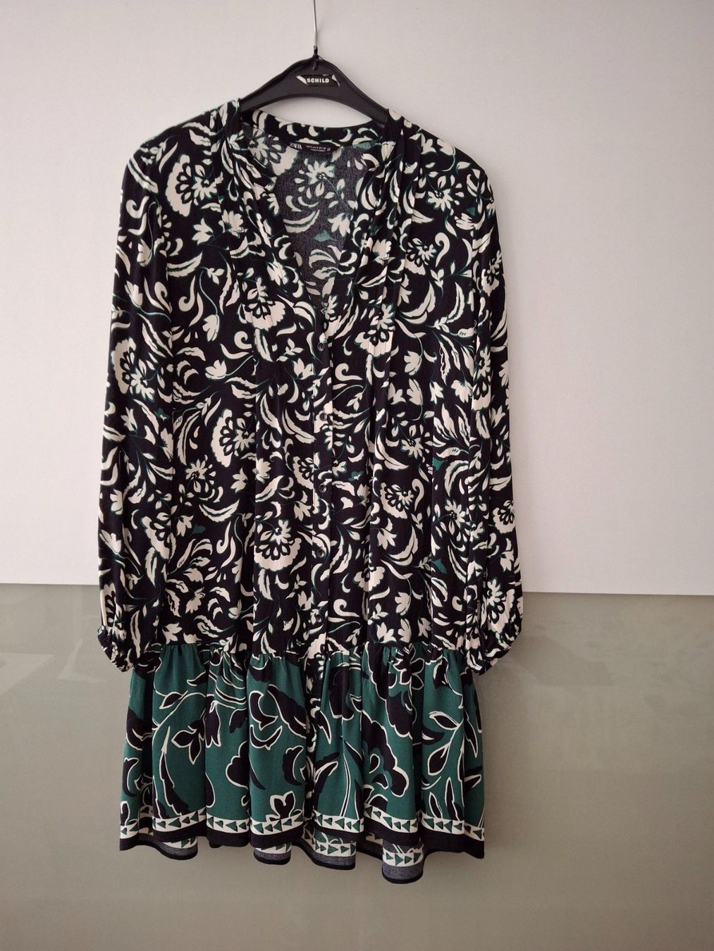 Zara Robes: Damenkleid Gr. S – D'occasion à Gossau ZH par Superhenne