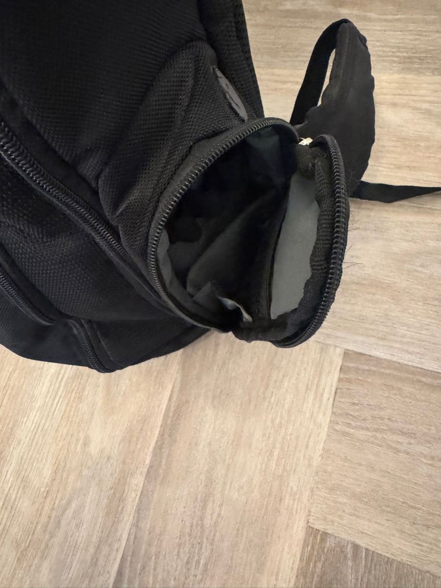 Targus Zaini: Targus Laptop-Rucksack / Business Backpack schwarz – Usato da Dörflingen venduto da Benz63 4