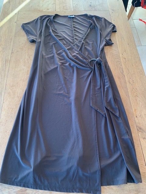 Vestiti: Kleid Kingfield 2XL – Usato da Oberweningen venduto da Bumblebee2