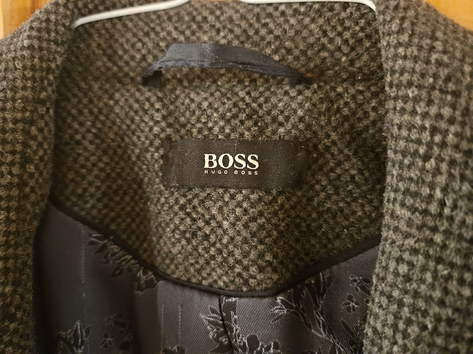 Hugo Boss Cappotti: Mantel Hugo Boss 48 slim fit – Usato da Egerkingen venduto da OttoderBerserker 2