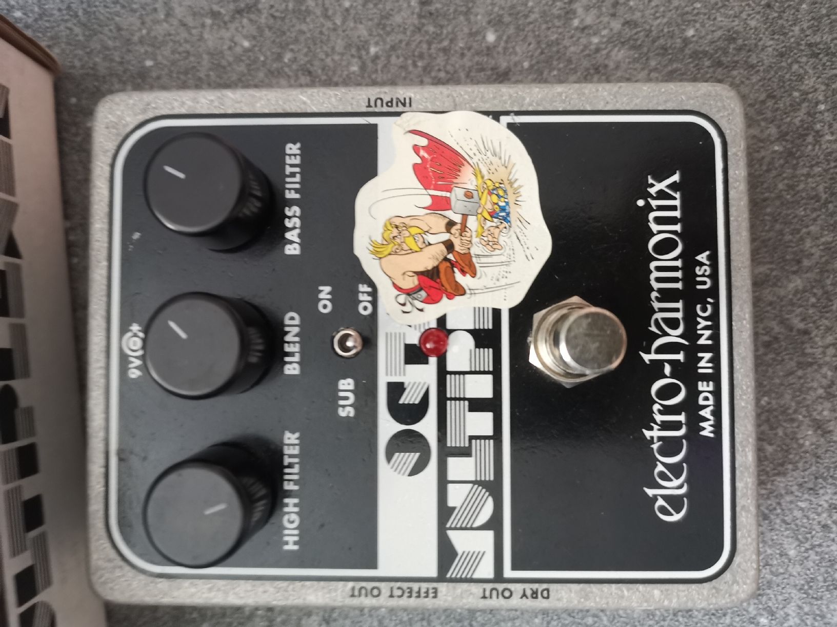 Electro-Harmonix Instruments de musique: Electro-Harmonix Octave Multiplexer Effektpedal mit OVP – D'occasion à Rohrbachgraben par noisenomad