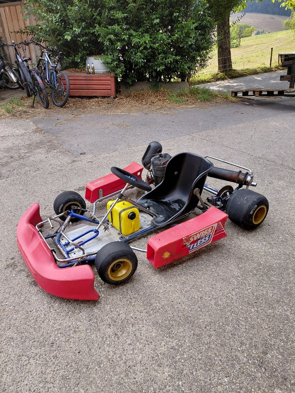 Swiss Hutless Karts: swiss hutless gokart  – Défectueux à Richenthal par mar_7yhn 3