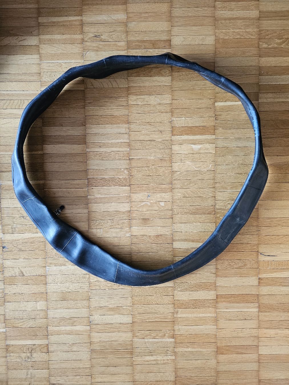 Tutti i ricambio per moto: Heavy Duty Motorcycle Front Tube 21" – Usato da Zürich venduto da Walachus 2