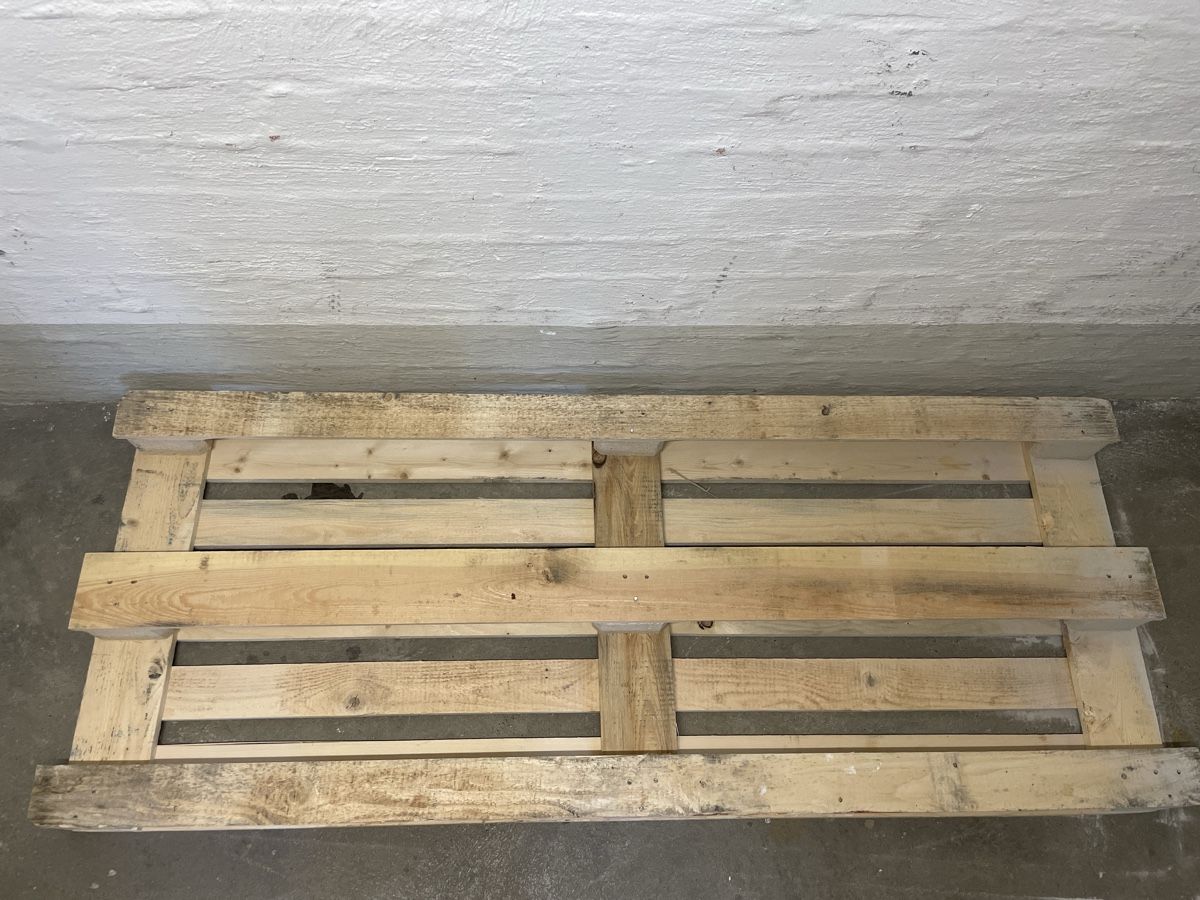 Pallets: Grosse Palette 200x80 cm – Usato da Ostermundigen venduto da La_ola 1