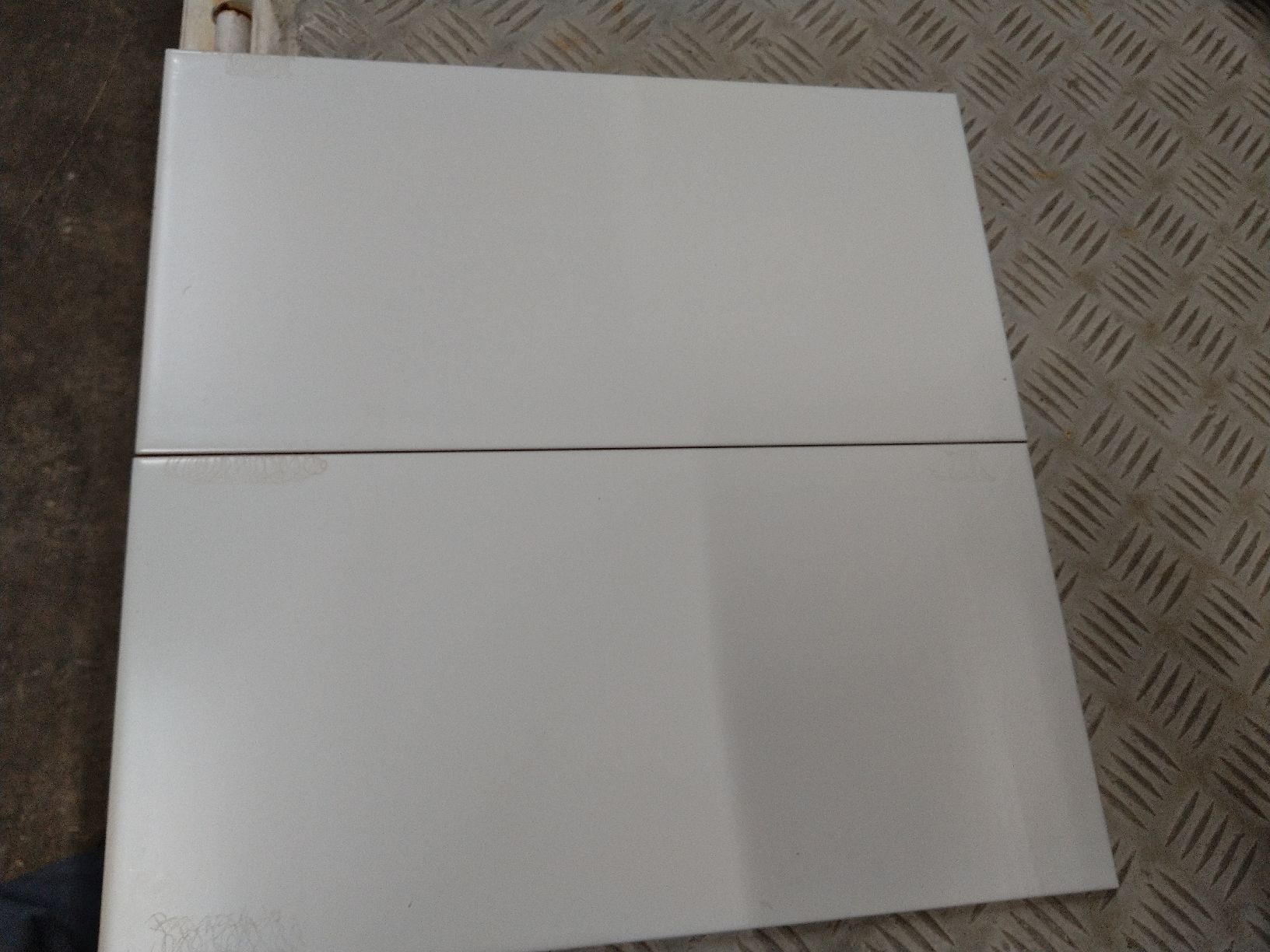 Piatti di portata: Wand Platte weiss matt – Nuovo (secondo la descrizione) da Breitenbach venduto da mse_52th