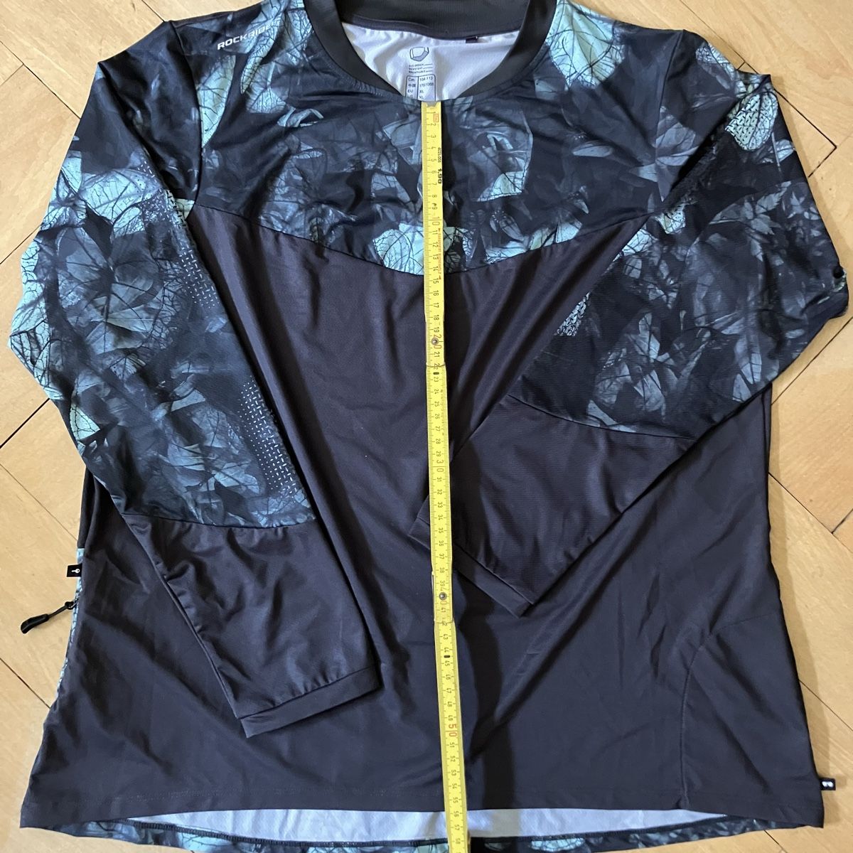 Decathlon Canottiere & Pantaloni: Bikeshirt – Nuovo (secondo la descrizione) da Bern venduto da anjesdeberne 2