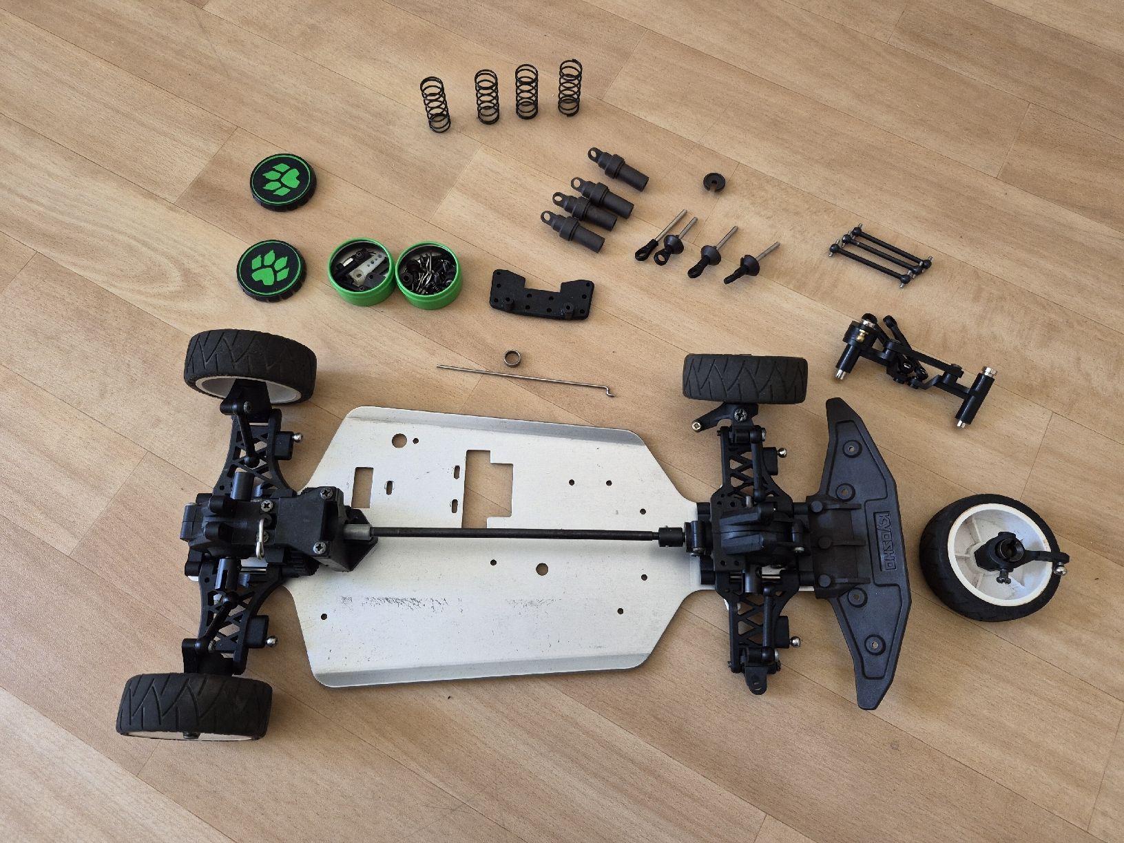 Kyosho Modellismo RC: Kyosho Pure Ten Alpha Ersatzteil – Difettoso da Dielsdorf venduto da BARDARRU