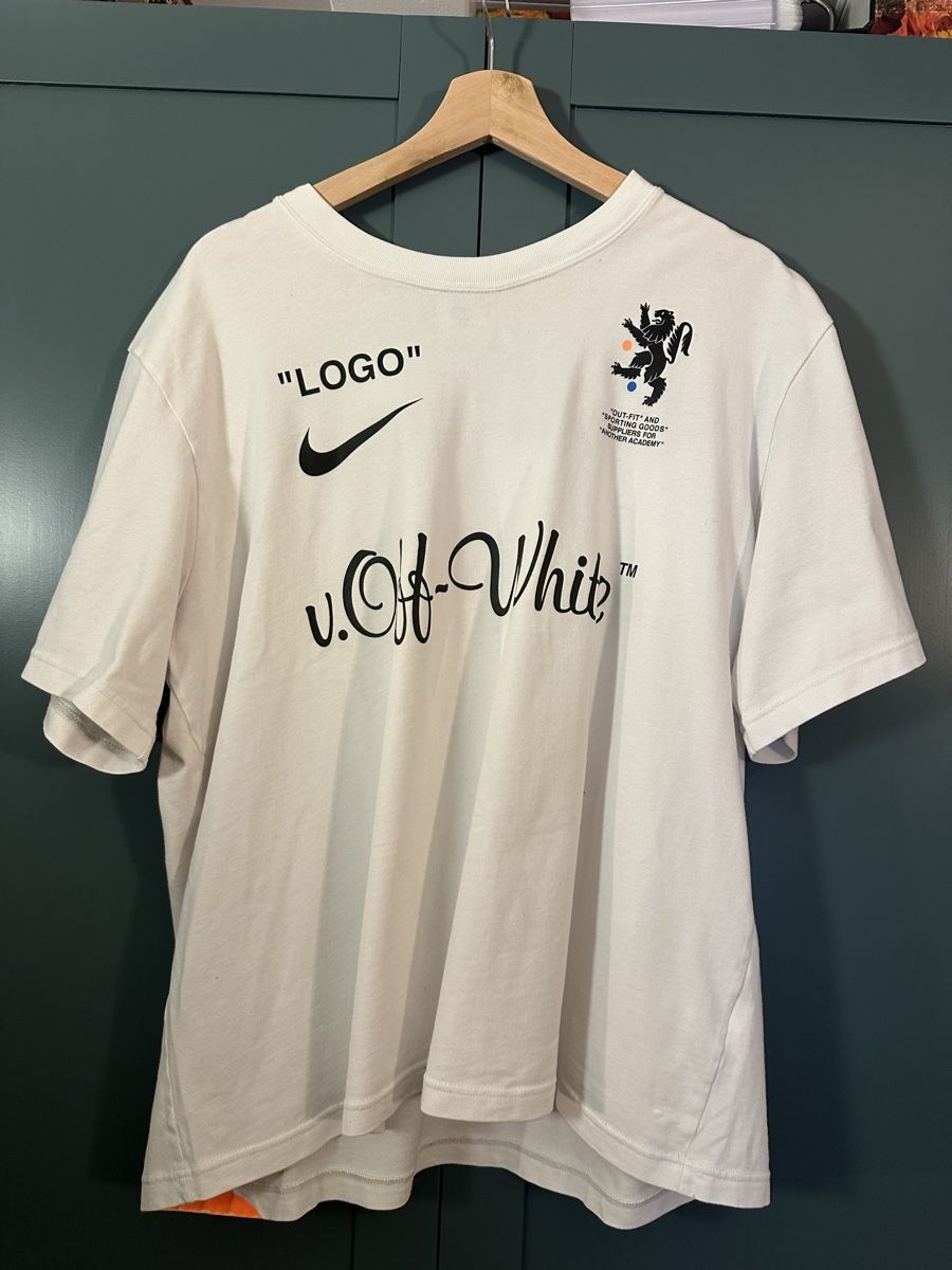 Off-White T-shirt: Off White x Nikelab T-Shirt, Gr. M – Usato da Oberrüti venduto da brathan62