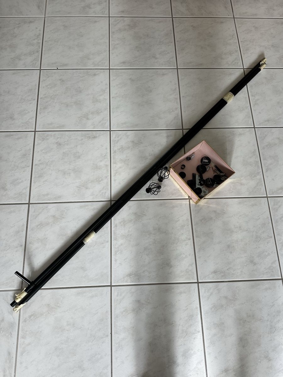 Tutte le decorazioni: Curtain Rod, Black Metal - Extentable, incl. Fitting – Usato da Zürich venduto da car_68nt 1