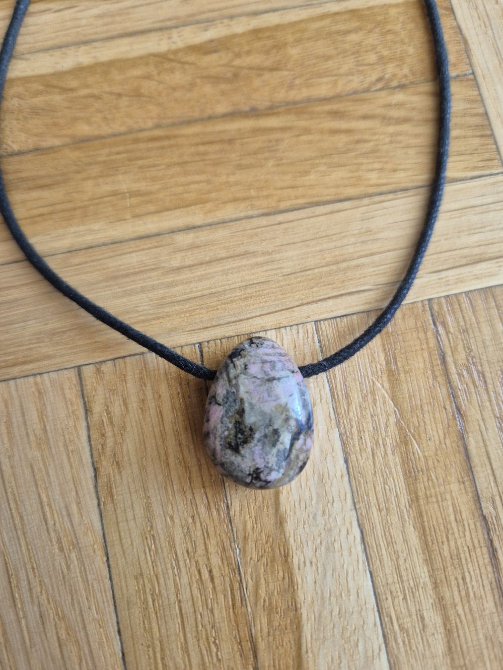 Catenine: Rhodonit Anhänger – Usato da Richterswil venduto da Bardock0124 1