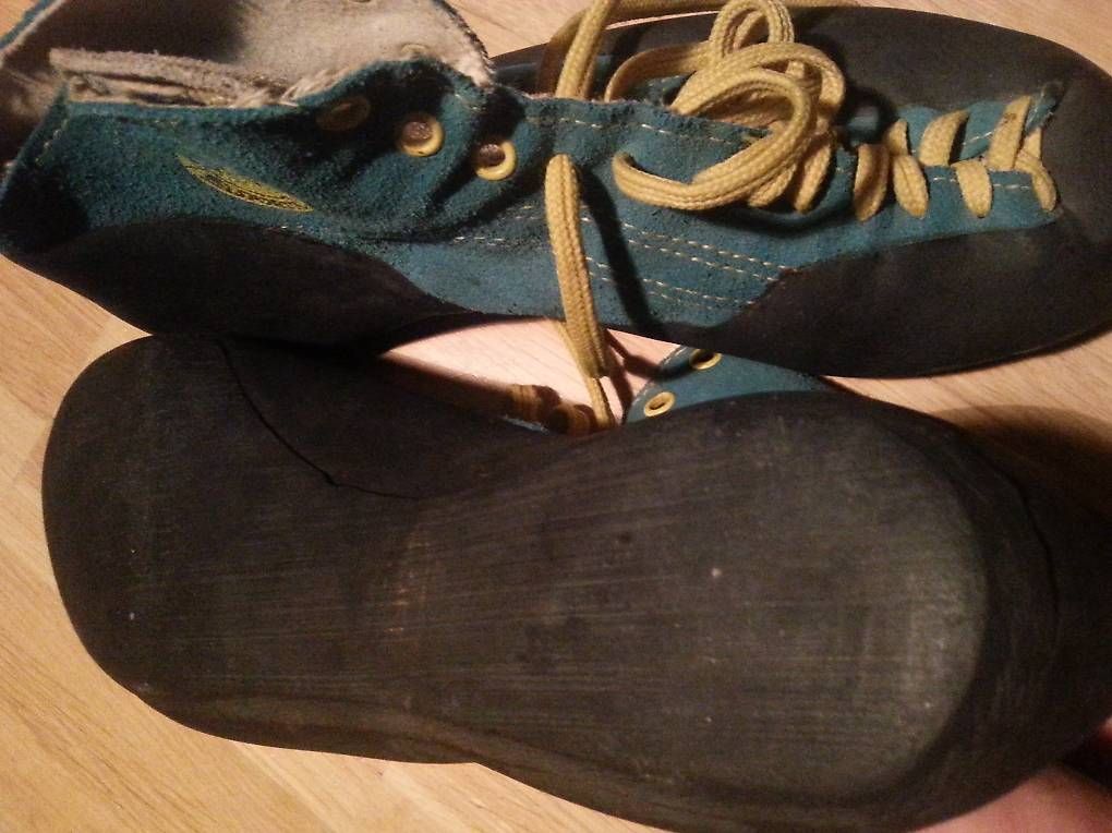 Herrenschuhe: Kletterschuhe 44.5  – Gebraucht aus Zürich von rikklins 2