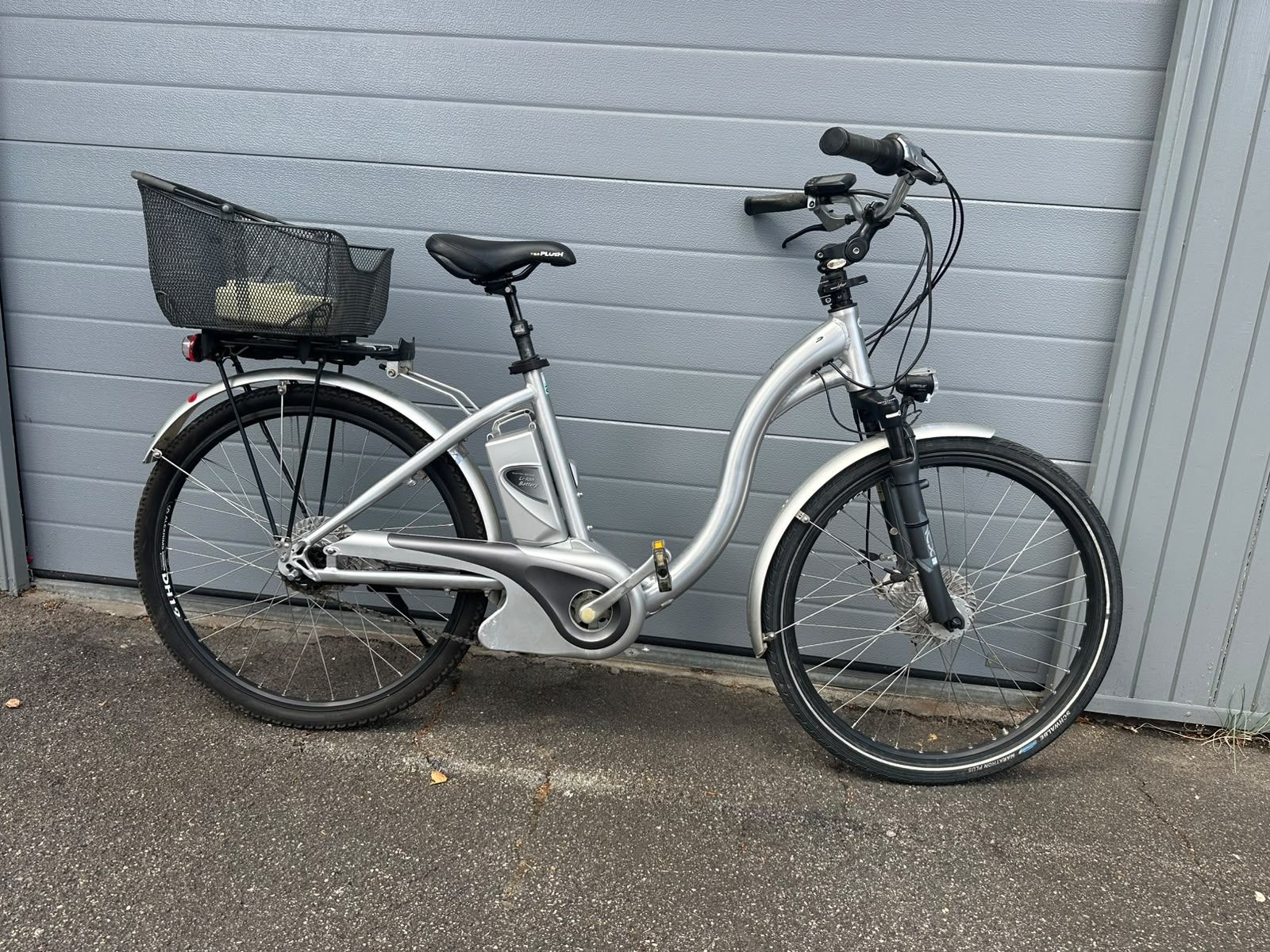 Flyer Vélos: E Velo Flyer  – D'occasion à Trimbach par kar_2m7z