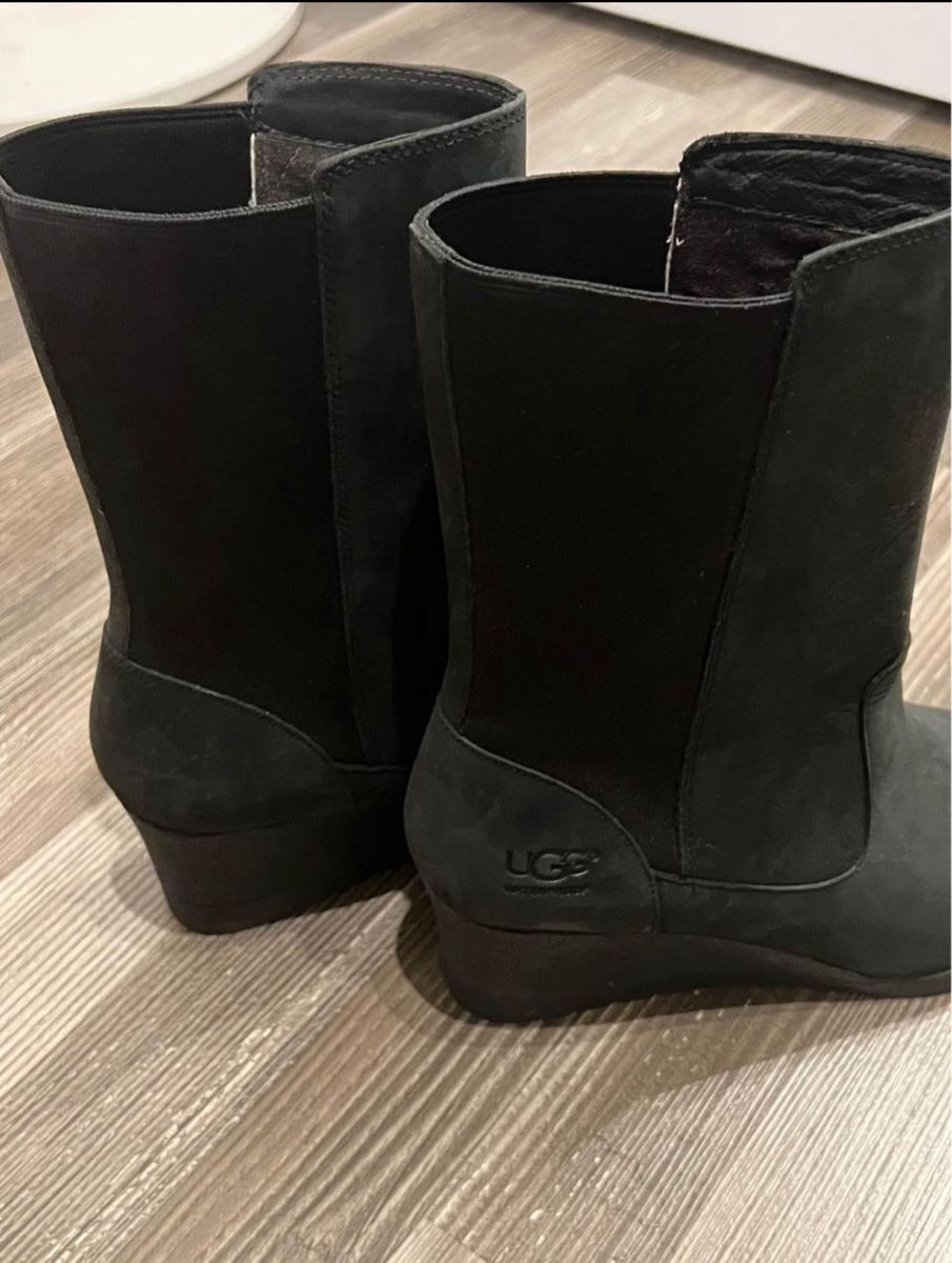 Ugg Damenschuhe: Ugg taille 40 – Gebraucht aus Monthey von Joseph-29 2