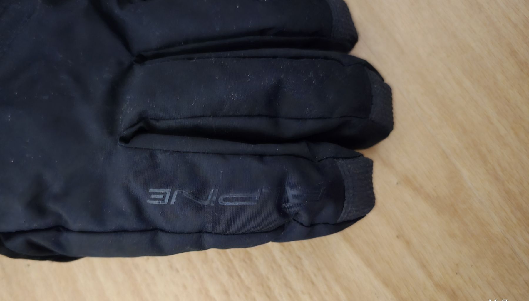 Guanti & manicotti: Skihandschuhe Gr. 7.5 – Nuovo (secondo la descrizione) da Sursee venduto da M_Z 3